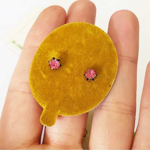 Lot of 3 new old stock vintage stud earring on original cards- pink & faux opal - Picture 3 of 7